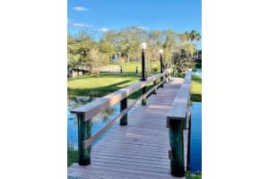 100 NW 76th Ave Apt 108-2, Plantation, FL 33324, Sold 02/25/22