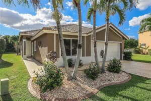 7413 NW 70th Ave, Parkland, FL 33067, Sold 02/28/22