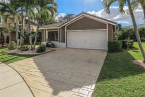 7413 NW 70th Ave, Parkland, FL 33067, Sold 02/28/22