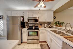 6602 Coral Lake Dr #102, Margate, FL 33063, Sold 02/28/22