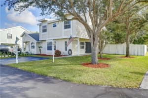 MLS# F10315470, Davie, Florida 33324