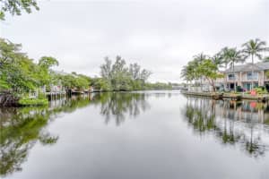 2000 Riverside Pl APT 3, Wilton Manors, FL 33305, Sold 04/04/22