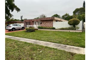 7807 NW 66th Terrace, Tamarac, FL 33321, Sold 04/27/22