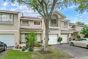 1977 Discovery Cir E, Deerfield Beach, FL 33442, Sold 03/17/22