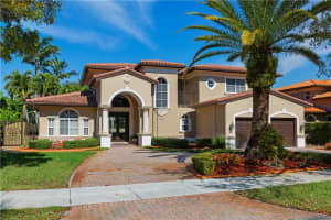 8123 NW 161st Terrace, Hialeah, FL 33016, Sold 04/01/22