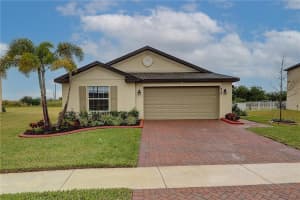 916 Bent Creek Dr, Fort Pierce, FL 34947, Sold 03/23/22