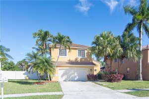 19441 SW 2nd St, Pembroke Pines, FL 33029, Sold 02/28/22