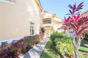 19441 SW 2nd St, Pembroke Pines, FL 33029, Sold 02/28/22