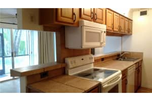 5224 NE 6th Ave B34, Oakland Park, FL 33334, Sold 06/03/22