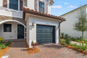 5425 NW 27th St, Margate, FL 33063, Sold 03/25/22