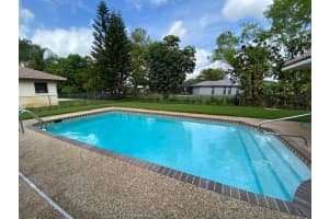 10677 NW 2nd Pl, Coral Springs, FL 33071, Sold 04/07/22