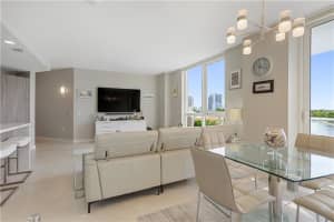 401 N Birch Rd, Fort Lauderdale, FL 33304, Sold 04/04/22