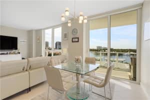 401 N Birch Rd, Fort Lauderdale, FL 33304, Sold 04/04/22