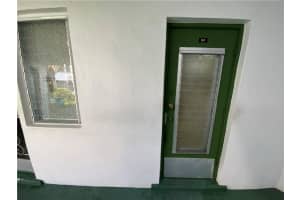 18740 NE 18th Ave APT 143, Miami, FL 33179, Sold 04/13/22