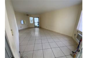 18740 NE 18th Ave APT 143, Miami, FL 33179, Sold 04/13/22