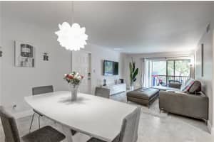 3017 N Oakland Forest Dr, Oakland Park, FL 33309, Sold 04/13/22