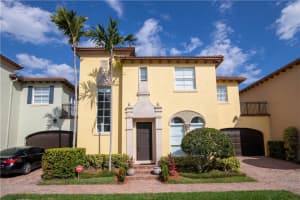 115 Via Poinciana Ln, Boca Raton, FL 33487, Sold 03/02/22