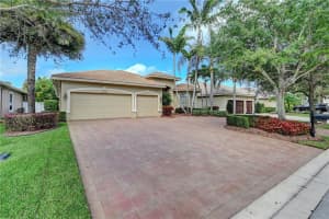 6005 NW 56th Cir, Coral Springs, FL 33067, Sold 03/23/22