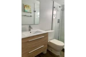 1975 SE 3rd St APT 104, Deerfield Beach, FL 33441, Sold 04/29/22