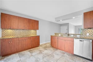 5302 NE 6th Ave A16, Oakland Park, FL 33334, Sold 03/07/22