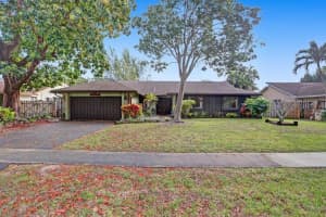 2900 SW 81st Way, Davie, FL 33328, Sold 03/01/22