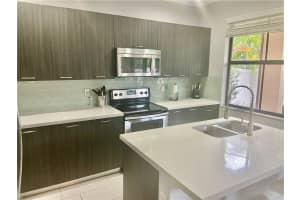 4743 NW 59th St, Tamarac, FL 33319, Sold 03/07/22