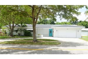 224 S 57th Ave, Hollywood, FL 33023, Sold 03/29/22