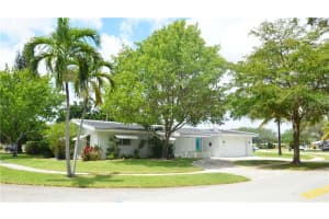 224 S 57th Ave, Hollywood, FL 33023, Sold 03/29/22
