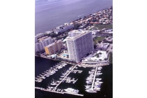 7601 E Treasure Dr, North Bay Village, FL 33141, Sold 03/26/22