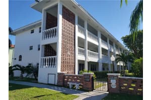5208 NE 24th Terrace, Fort Lauderdale, FL 33308, Sold 04/04/22