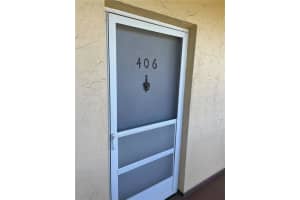 206 SE 10th St, Dania Beach, FL 33004, Sold 05/26/22