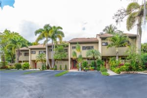 81 NE 17th Ct, Fort Lauderdale, FL 33305, Sold 04/01/22