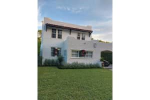 807 Ardmore Rd, West Palm Beach, FL 33401, Sold 03/09/22
