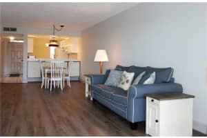 6628 Coral Lake Dr, Margate, FL 33063, Sold 04/01/22