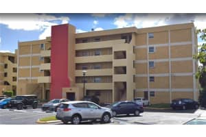9190 Fontainebleau Blvd APT 401, Miami, FL 33172, Sold 04/12/22