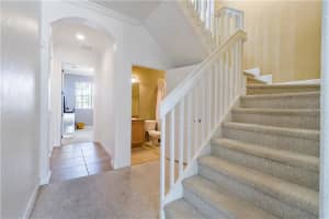 8670 Blaze Ct, Cooper City, FL 33328, Sold 04/04/22