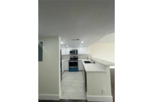 3000 NE 5th Terrace, Wilton Manors, FL 33334, Sold 03/25/22