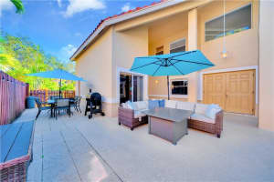 6331 NW 58th Way, Parkland, FL 33067, Sold 04/01/22