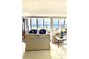 700 S Ocean Blvd APT 405, Boca Raton, FL 33432, Sold 05/23/22