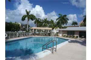 450 Paradise Isle Blvd APT 304, Hallandale Beach, FL 33009, Sold 05/20/22