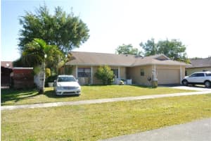 20570 Carousel Cir W, Boca Raton, FL 33434, Sold 03/28/22