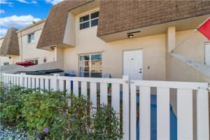 8070 NW 11th St g, Margate, FL 33063, Sold 03/15/22