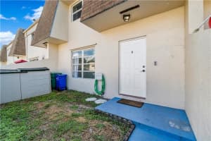 8070 NW 11th St g, Margate, FL 33063, Sold 03/15/22