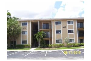 300 Palm Cir W APT 202, Pembroke Pines, FL 33025, Sold 04/30/22