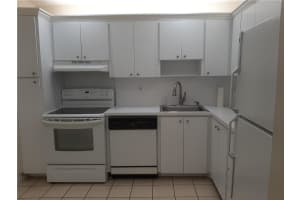 5525 N Lakewood Cir #222, Margate, FL 33063, Sold 03/24/22