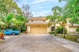 5317 NW 67th Ave, Lauderhill, FL 33319, Sold 03/31/22