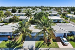 6810 NW 75th Ct, Tamarac, FL 33321, Sold 04/15/22