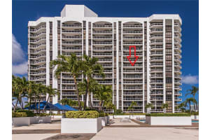 3640 Yacht Club Dr APT 1107, Aventura, FL 33180, Sold 04/01/22