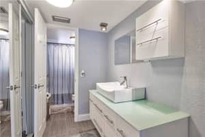 3990 NW 42nd Ave APT 108, Lauderdale Lakes, FL 33319, Sold 05/13/22