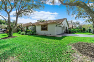 4811 NW 103rd Dr, Coral Springs, FL 33076, Sold 03/11/22